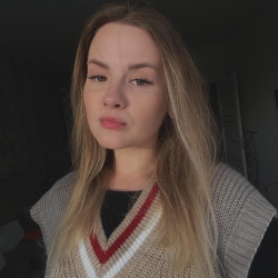 Фотография репетитора Санталова Екатерина Дмитриевна