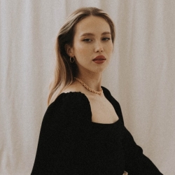 Фотография репетитора Козина Виктория Александровна