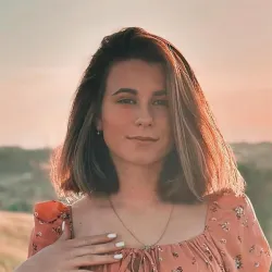 Фотография репетитора Дорошенко Виктория Владимировна