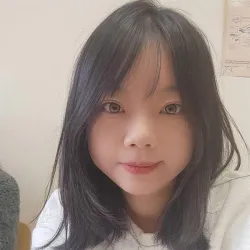 Фотография репетитора Чжэн Тяньци 