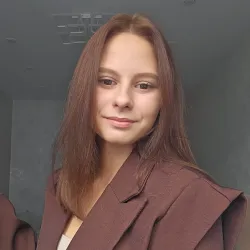 Фотография репетитора Бондарь Александра Александровна