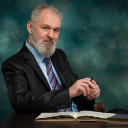 Фотография репетитора Неустроев Алексей Юрьевич