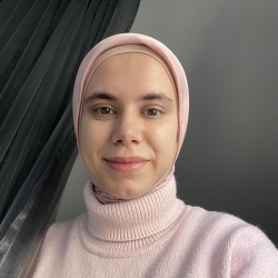 Фотография репетитора Азаева Исмира Джамаловна