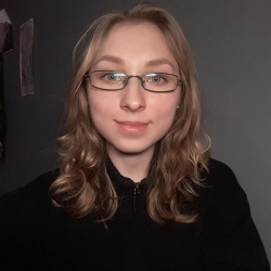 Фотография репетитора Карасташ Анастасия Валентиновна