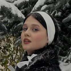 Фотография репетитора Булатова Полина Васильевна