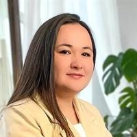 Фотография репетитора Сапожкова Регина Денисовна