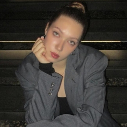 Фотография репетитора Стрелкова Кристина Вадимовна