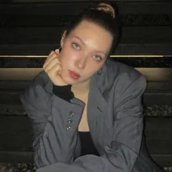 Фотография репетитора Стрелкова Кристина Вадимовна