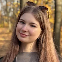 Фотография репетитора Вязникова Арина Сергеевна