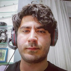 Фотография репетитора Султанов Эмиль Ринатович