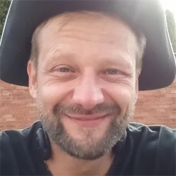 Фотография репетитора Парис Сергей Александрович