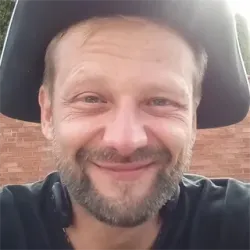 Фотография репетитора Парис Сергей Александрович