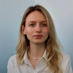 Фотография репетитора Артеменко Анастасия Владимировна