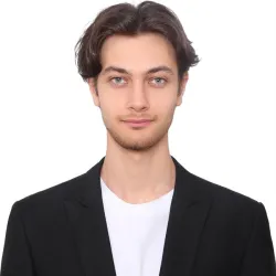 Фотография репетитора Асратов Александр Вадимович