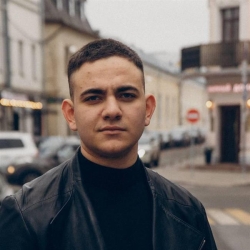 Фотография репетитора Цецхладзе Трифон Владимирович