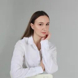 Фотография репетитора Колесник Екатерина Максимовна