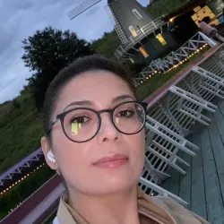 Фотография репетитора Алиева Виктория Яшаровна