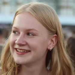 Фотография репетитора Шульц Алеся Сергеевна