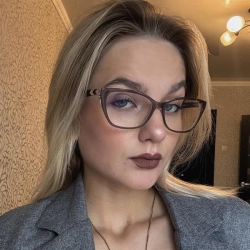 Фотография репетитора Ещенко Кристина Николаевна