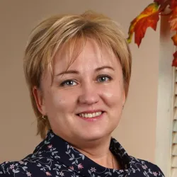 Фотография репетитора Жук Елена Владимировна