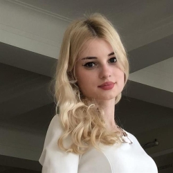 Фотография репетитора Музычук Полина Максимовна