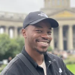 Фотография репетитора Мтумене Танон Франк Сорел 