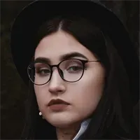 Фотография репетитора Красникова Екатерина Романовна