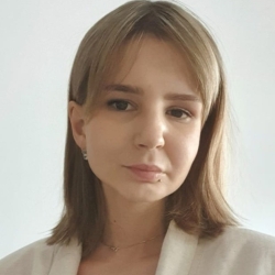 Фотография репетитора Сапожникова Александра Андреевна