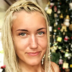 Фотография репетитора Малинович Кристина Алексеевна