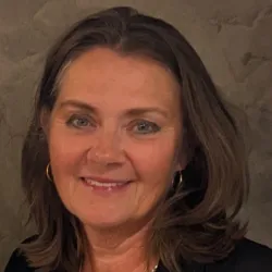 Фотография репетитора Осаковская Елена Виленовна