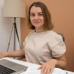 Фотография репетитора Крашенинникова Ирина Владимировна