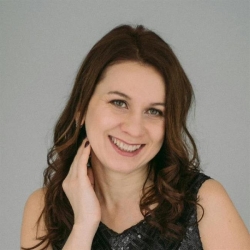 Фотография репетитора Урушадзе Натия Зурабовна