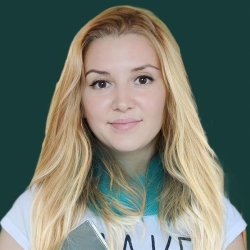 Фотография репетитора Камалова Динара Загировна