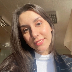 Фотография репетитора Растрелина Юлия Сергеевна