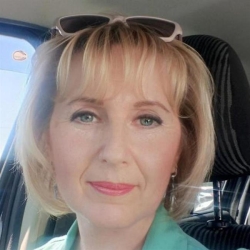 Фотография репетитора Зиновьева Елена Игоревна