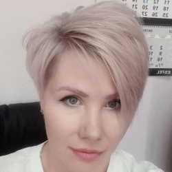 Фотография репетитора Подгорных Юлия Викторовна