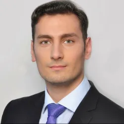 Фотография репетитора Васильев Максим Александрович