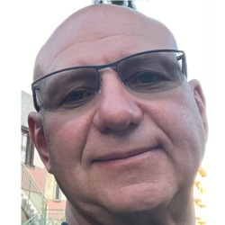 Фотография репетитора Карпов Михаил Олегович