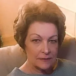 Фотография репетитора Златева Валентина Михайловна