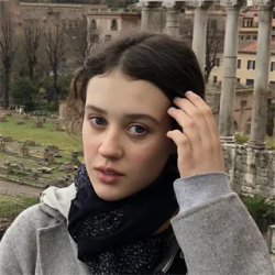 Фотография репетитора Тенишева Диана Викторовна