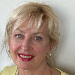 Фотография репетитора Назаревская Ирина Алексеевна