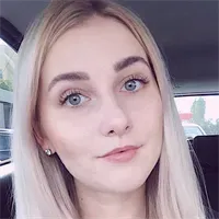 Фотография репетитора Медведева Александра Олеговна