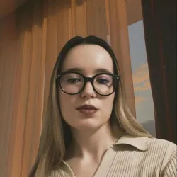 Фотография репетитора Кацевич Алина Владимировна