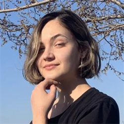 Фотография репетитора Шаповалова Марина Алексеевна