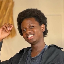 Фотография репетитора Тембо Эммануэль 