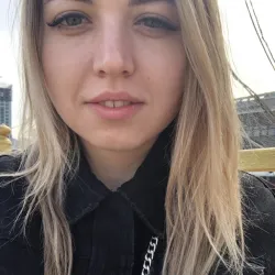 Фотография репетитора Суринова Евгения Александровна