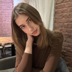Фотография репетитора Крылова Елизавета Игоревна