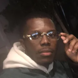 Фотография репетитора Нгессан Нгессан Сен Жосеф-Мари 