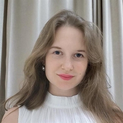 Фотография репетитора Жужгова Марина Игоревна