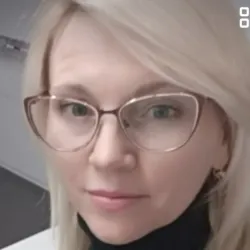 Фотография репетитора Попова Оксана Вячеславовна